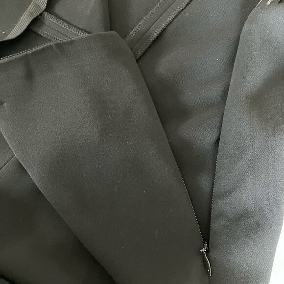 Theory Black Crepe Flare Leg Pants Size 8 Office Business Academia Preppy Work - Picture 10 of 11